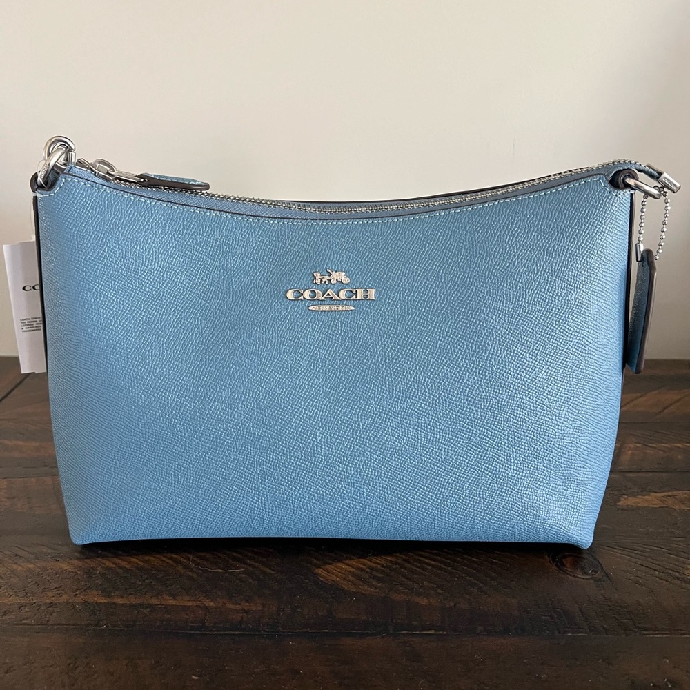 🩵 Coach Outlet Clara Shoulder Bag, New 🩵